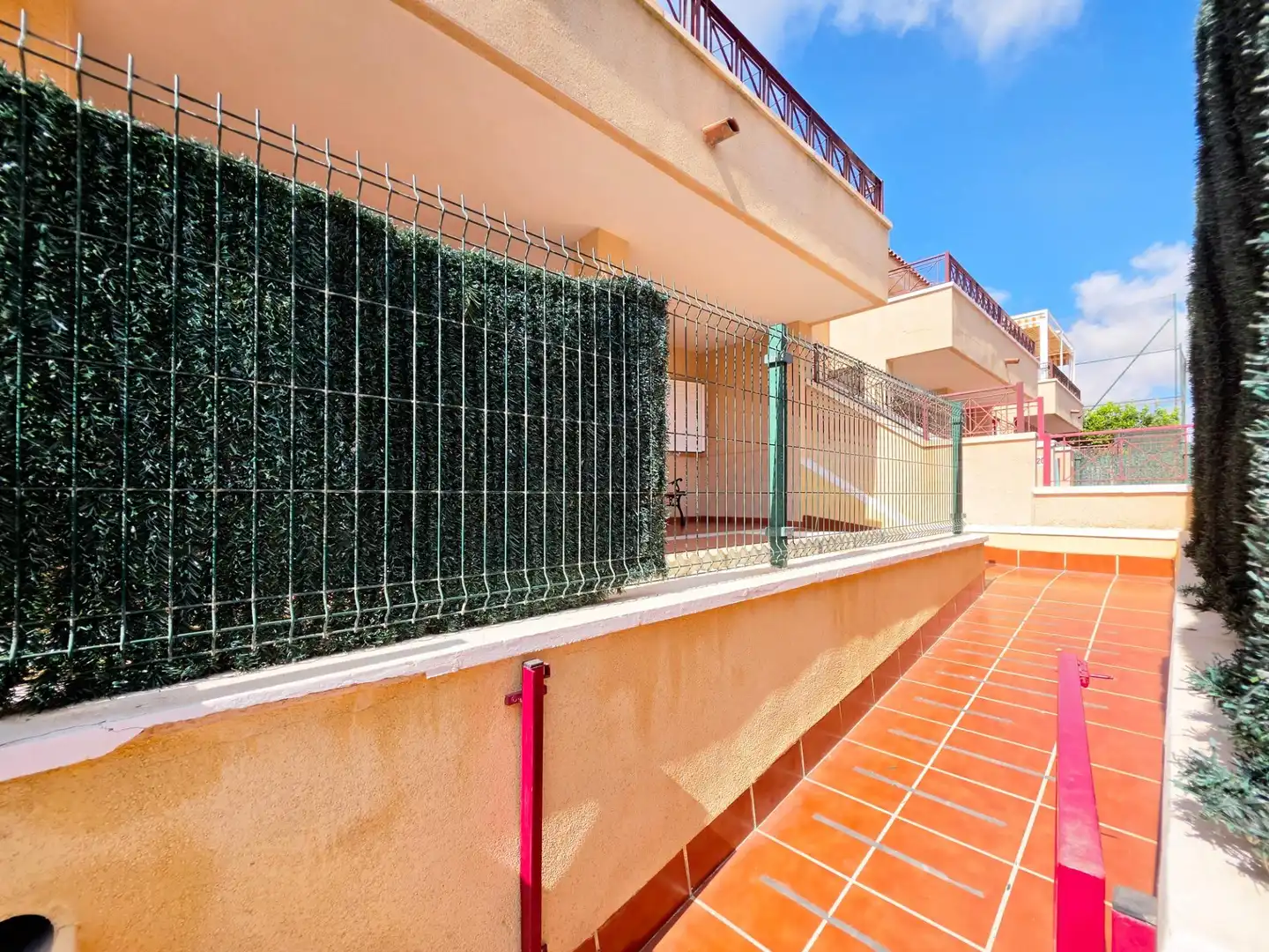 Terraza de Apartamento en venta en Santa Pola con Aire acondicionado, Amueblado y Piscina comunitaria