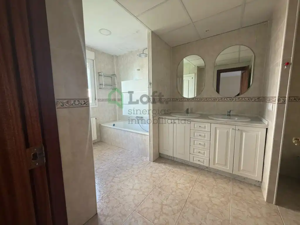 Detached house with pool for sale in Las Vaguadas, imagen 15