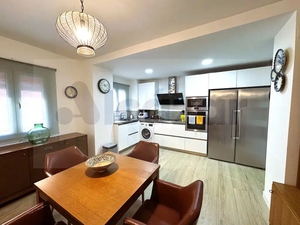 Cocina de Piso en venta en Sevilla con Aire acondicionado, Calefacción y Terraza