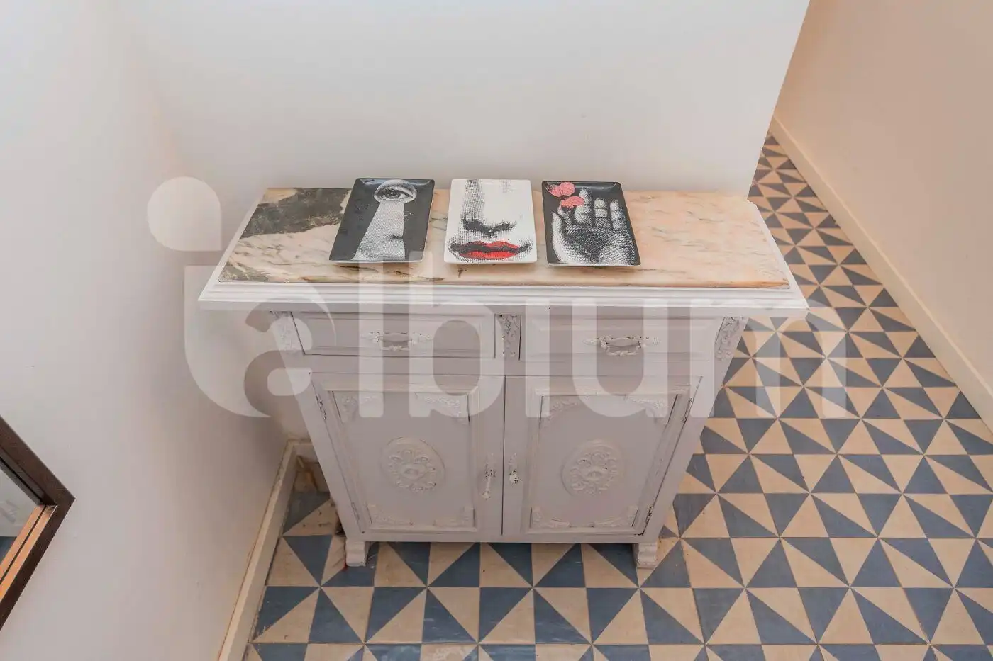 Küche von Wohnung zum Verkauf in Barcelona mit Klimaanlage und Terrasse