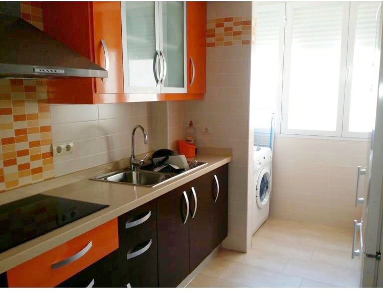 Pis de lloguer a Calle Fontiveros, 40, Barrio de Zaidín