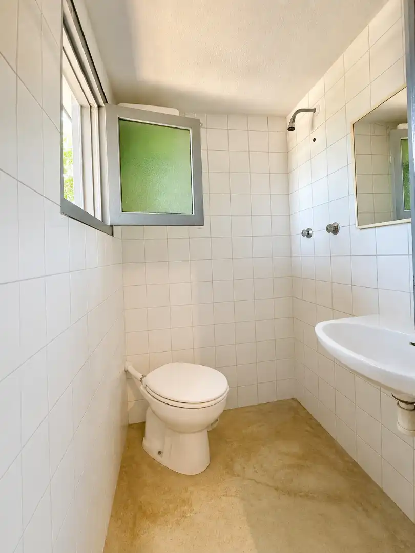 Bathroom of Houses for sale in Torrelles de Llobregat  with Heating, Private garden and Terrace