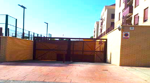 Foto 4 de Garatge en venda a Gran Bretaña, Portillejo - Valdegastea, La Rioja