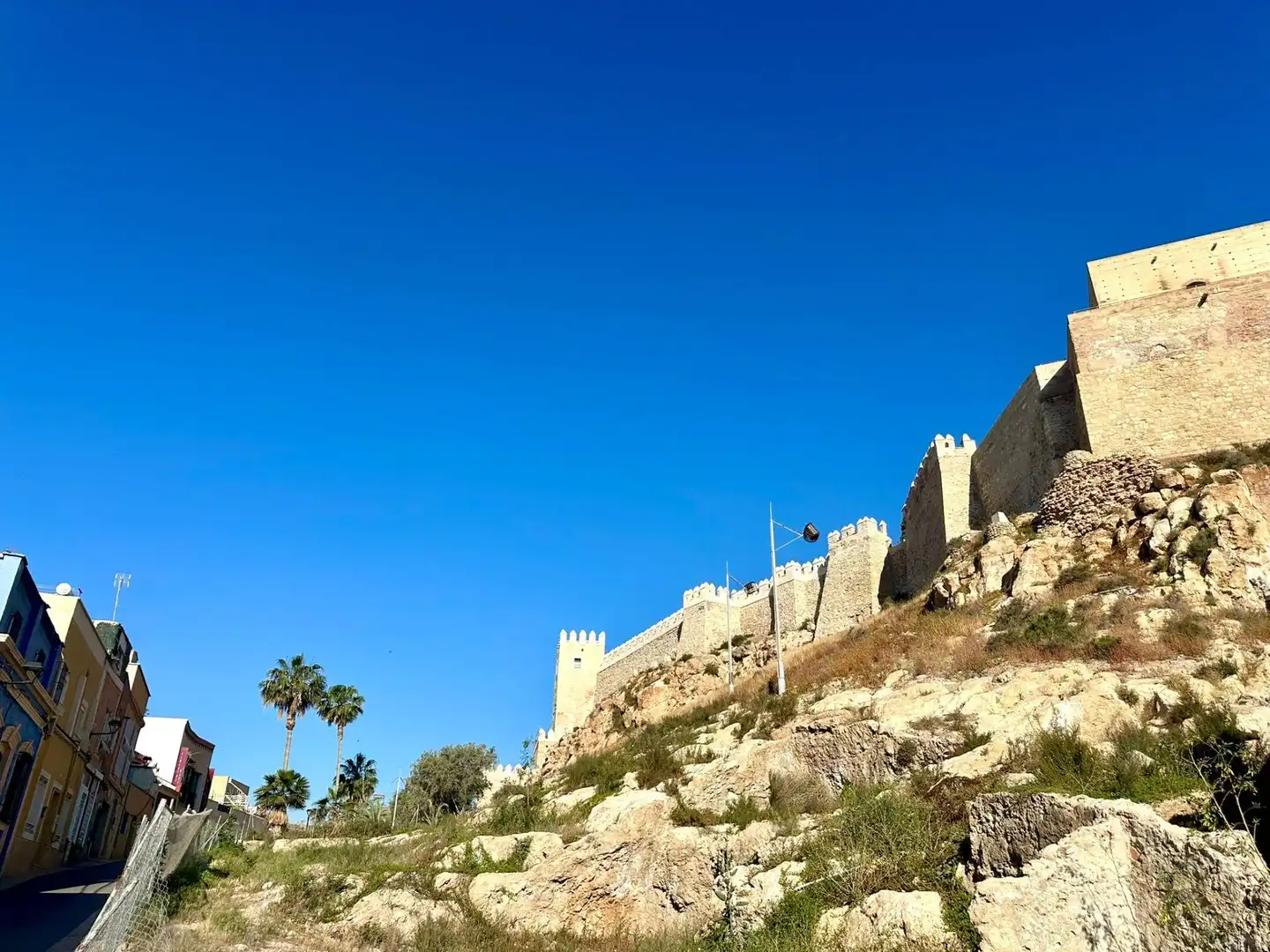 Vista exterior de Piso en venta en Almería con Terraza