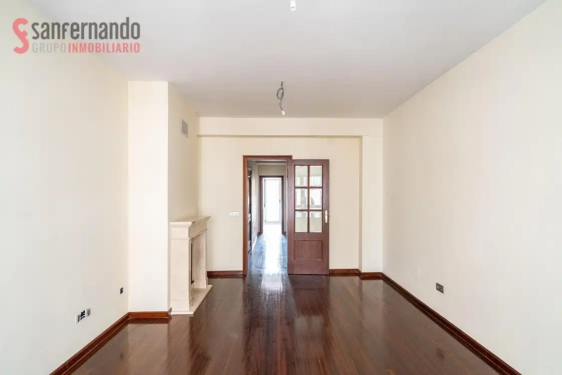 Wohnzimmer von Wohnung zum Verkauf in Torrelavega  mit Terrasse und Balkon