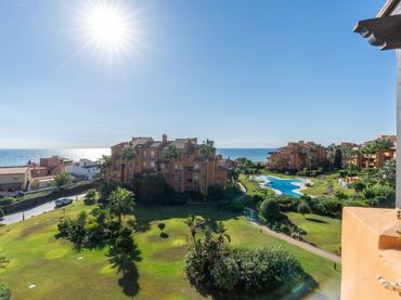 Penthouse mit Pool zum Verkauf in El Castillo