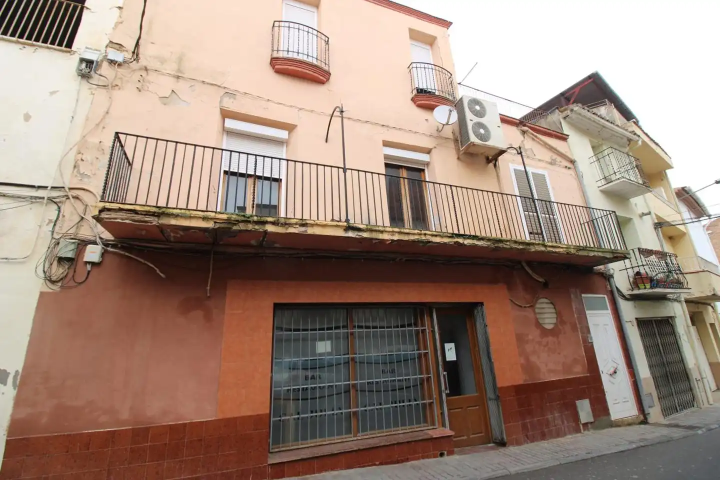 Vista exterior de Piso en venta en Alguaire