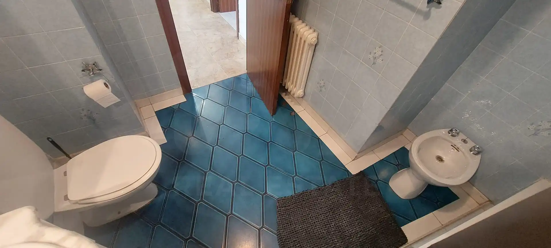 Baño de Piso de alquiler en La Robla  con Terraza