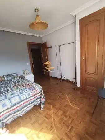 Piso con terraza en alquiler en LUIS VIVES, imagen 16