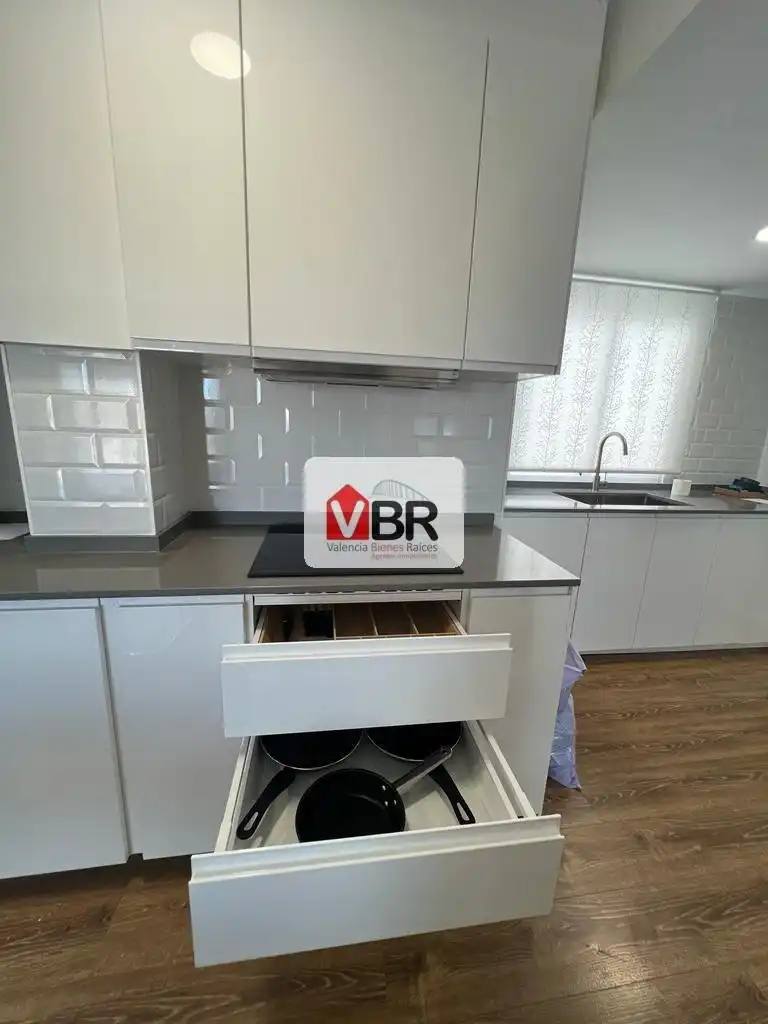 Küche von Wohnung zur Miete in Valencia mit Klimaanlage, Heizung und Terrasse
