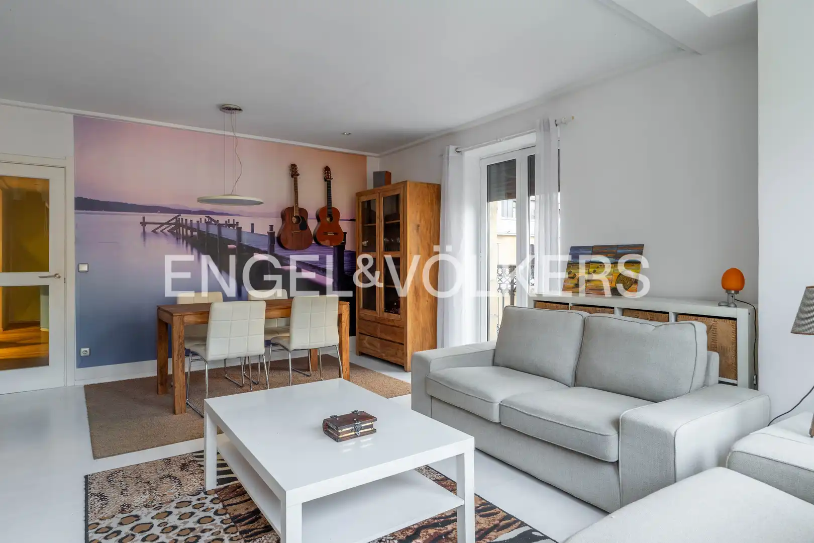 Living room of Flat for sale in Donostia - San Sebastián   with Heating and Balcony