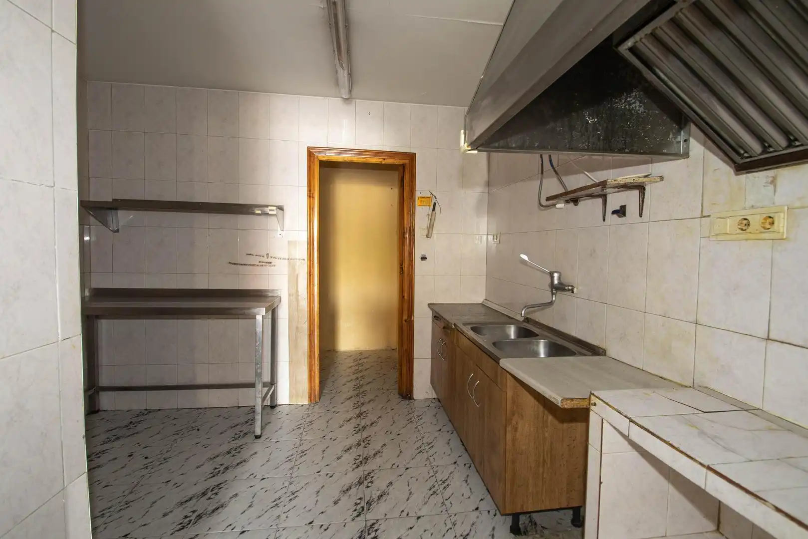Kitchen of Commercial properties for rent in Granada