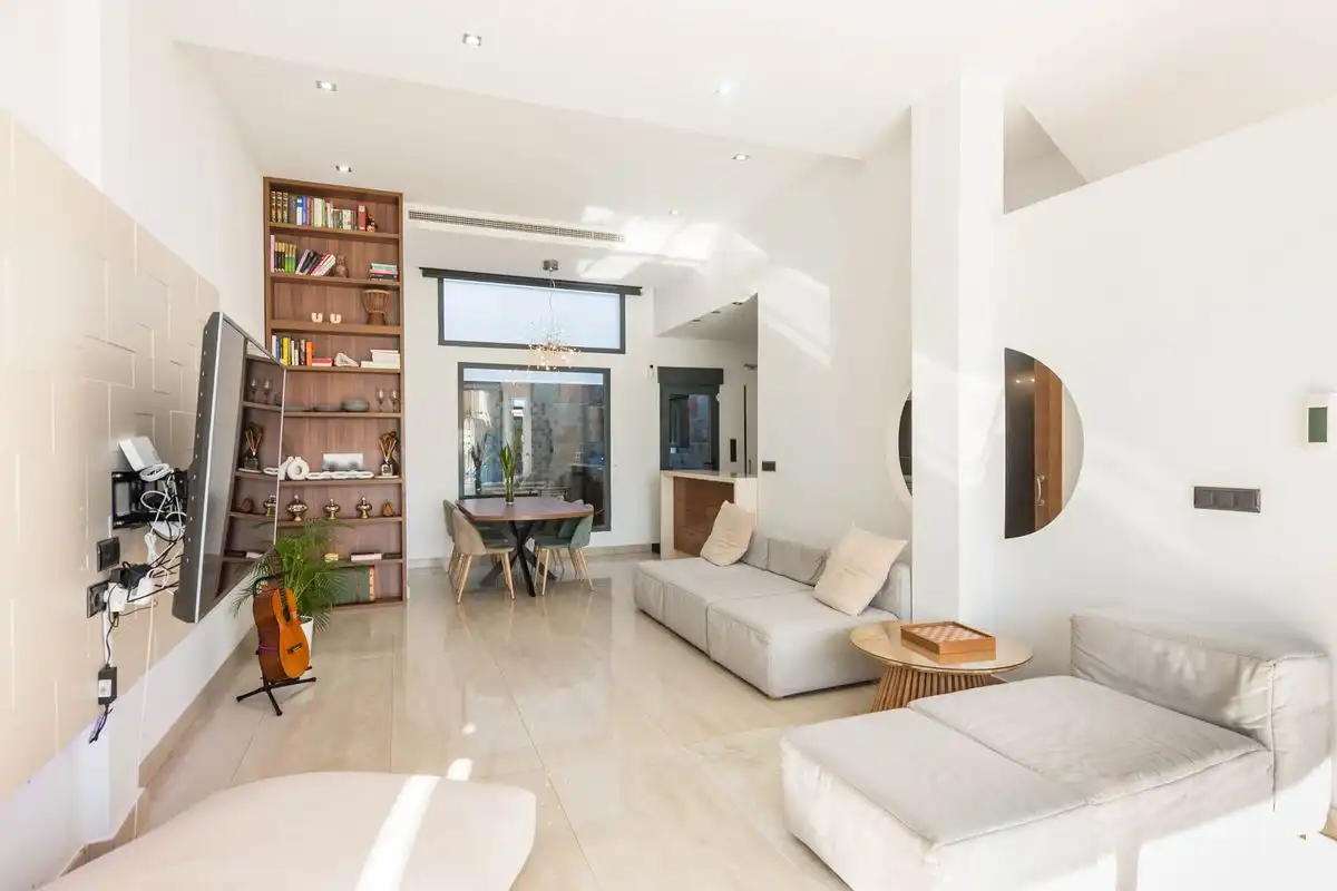 Chalet con terraza en venta en Av. Cañada Real, imagen 4