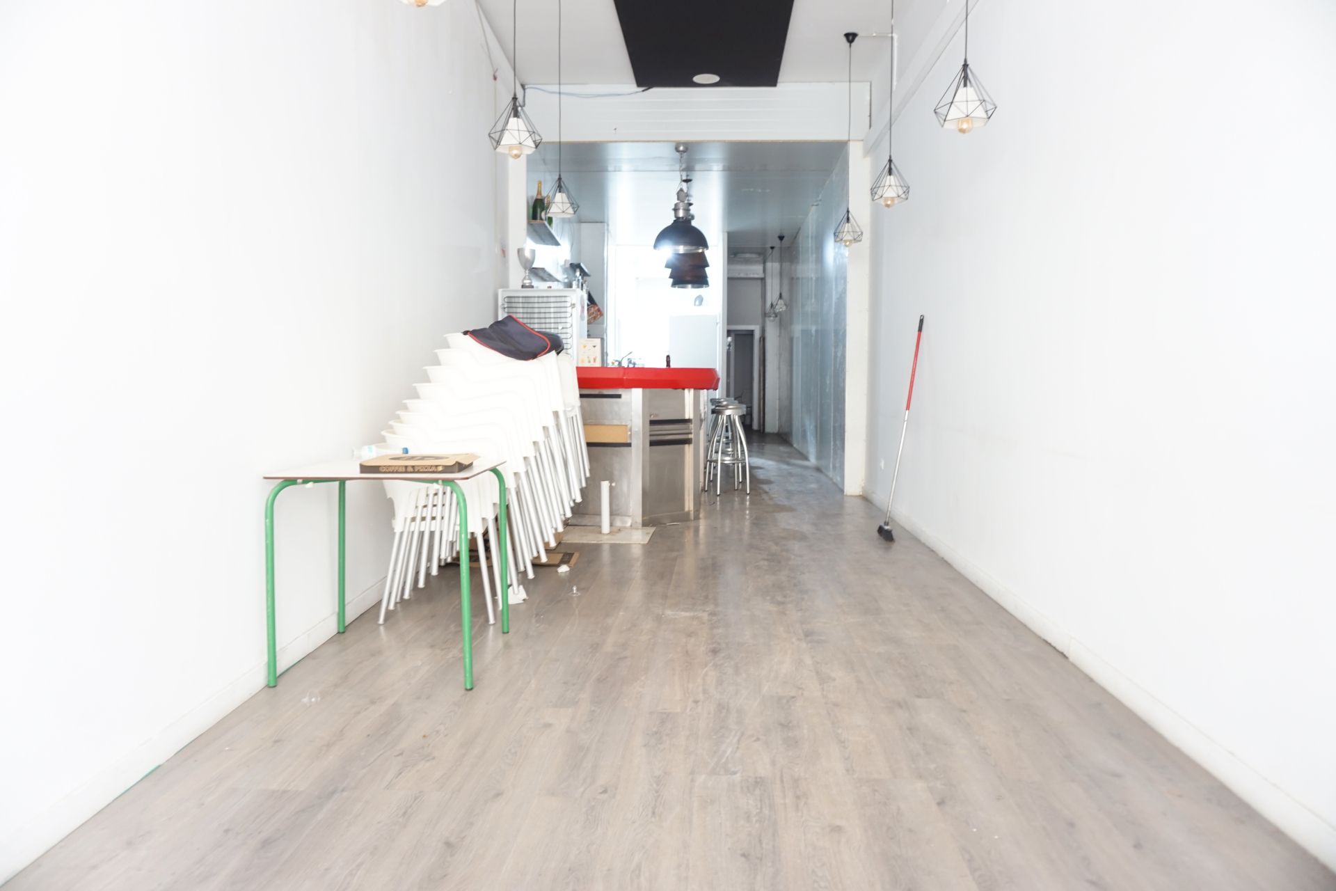 Premises for sale in  Barcelona Capital