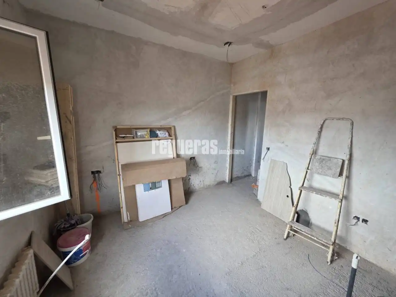 Apartamento en venta en Avilés con Calefacción