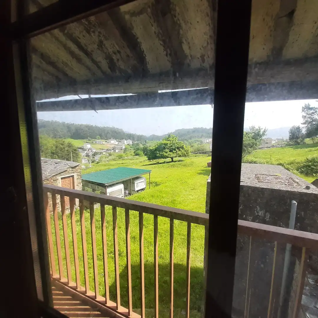 Terrassa de Finca rústica en venda en Viveiro amb Jardí privat