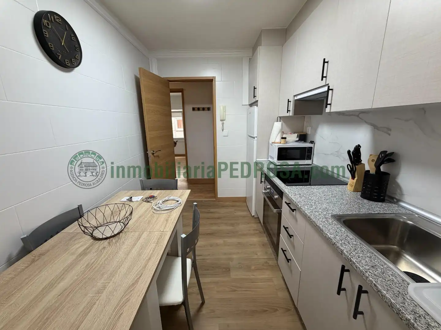 Küche von Wohnung zur Miete in Pontevedra Capital 