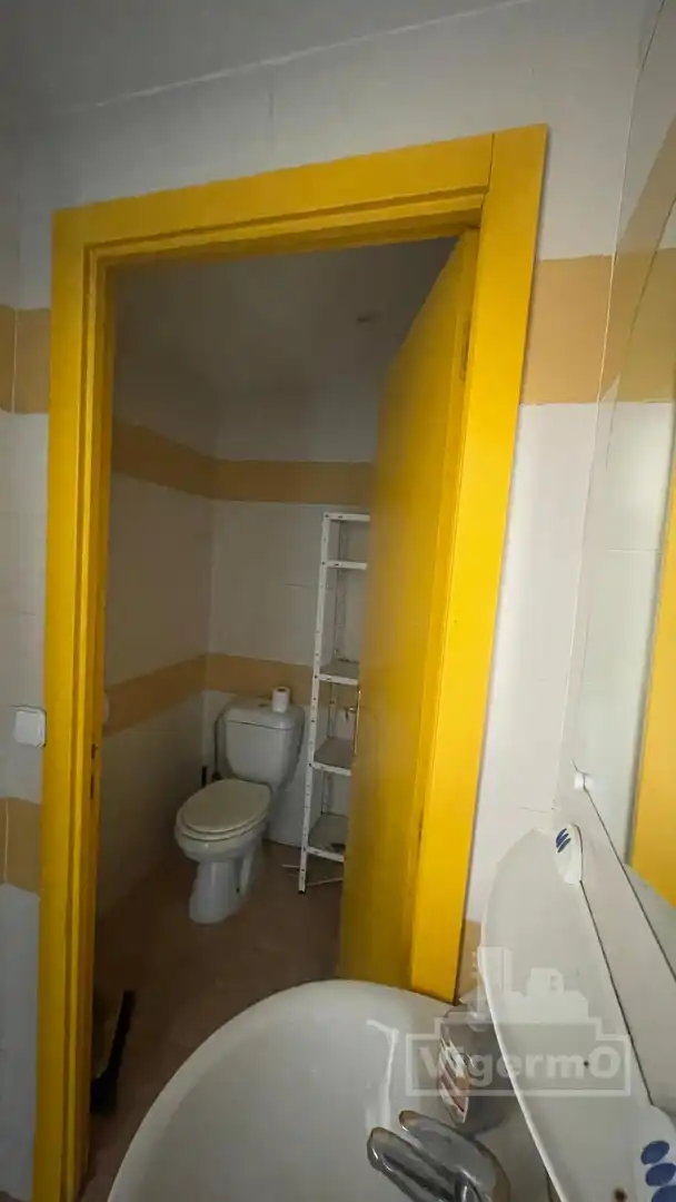 Baño de Local en venta en Torrejón de Ardoz