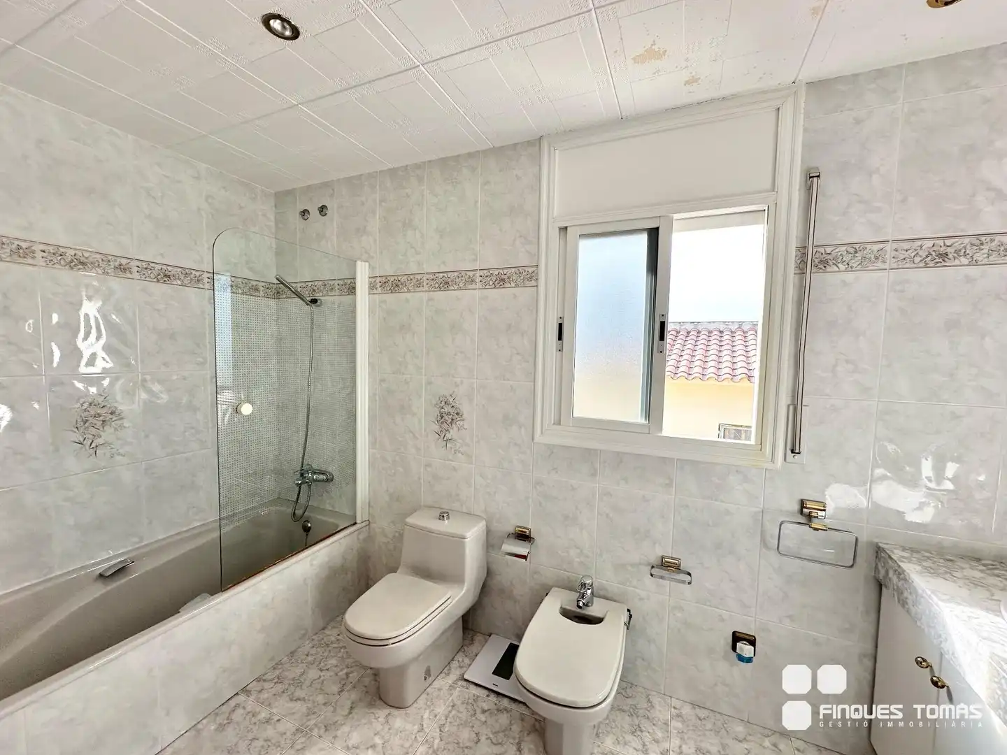 Bathroom of Houses for sale in Calafell  with Heating, Private garden and Terrace