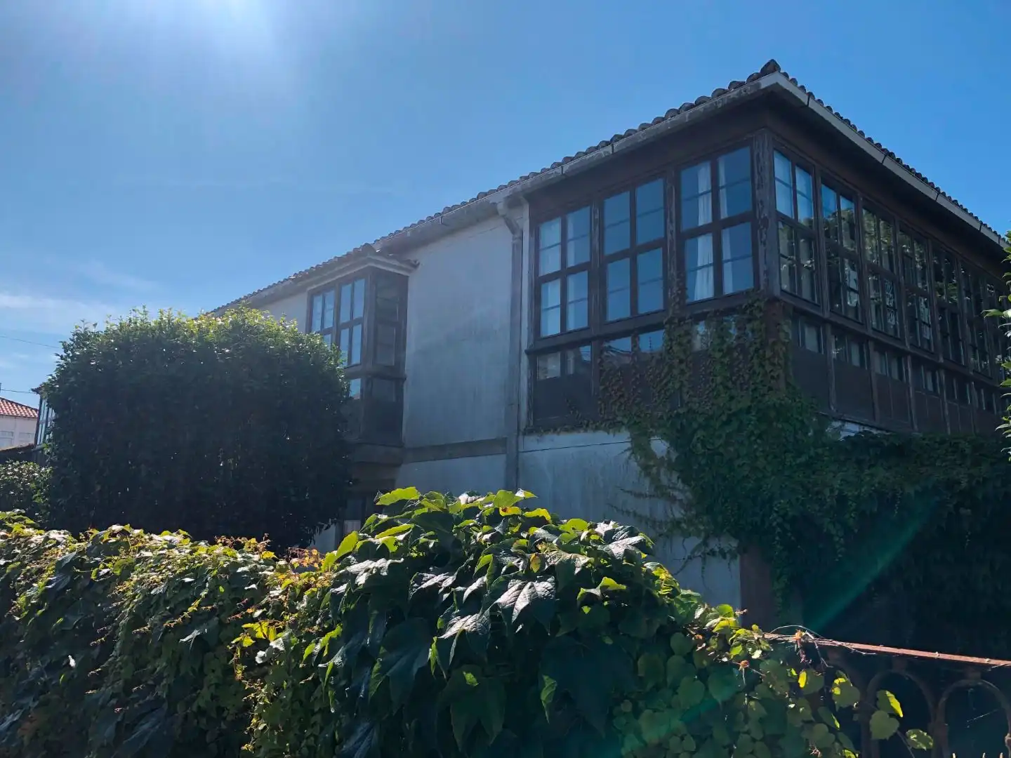 Außenansicht von Haus oder Chalet zum Verkauf in Oleiros mit Privatgarten, Parkett und Terrasse