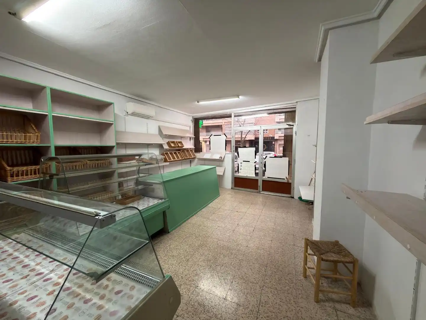 Local comercial en venda a Centro, imagen 2
