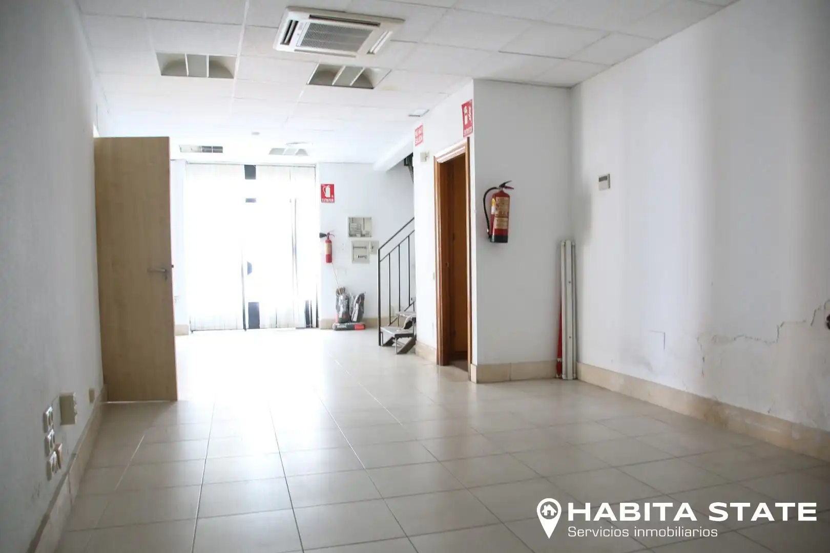 Local en venta en Almería con Aire acondicionado