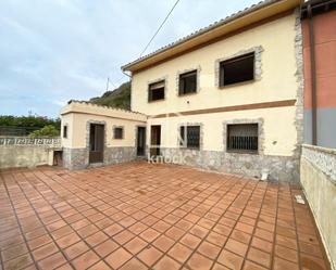 Exterior view of Single-family semi-detached for sale in Avilés  with Terrace