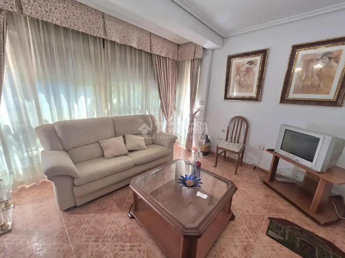 Sala d'estar de Pis en venda en Córdoba