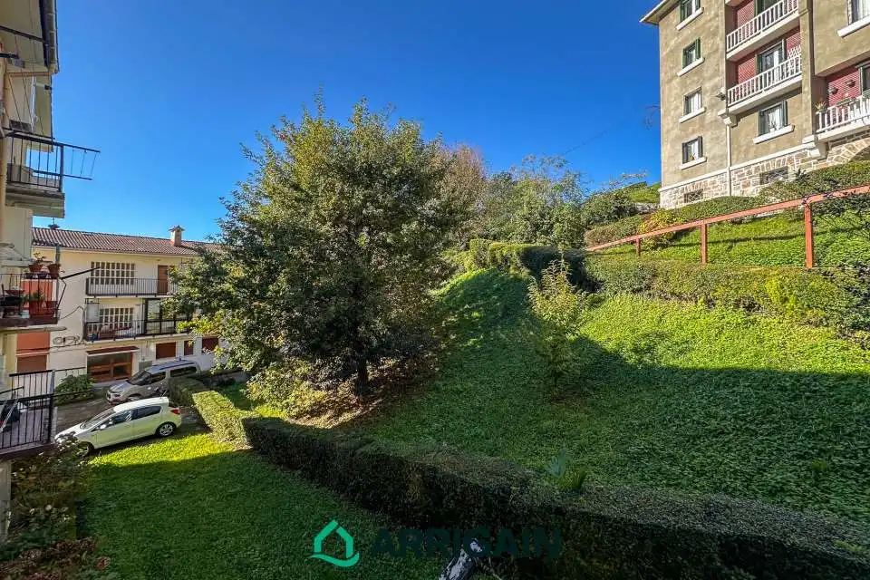 Garten von Wohnung zum Verkauf in Donostia - San Sebastián  mit Heizung, Privatgarten und Balkon