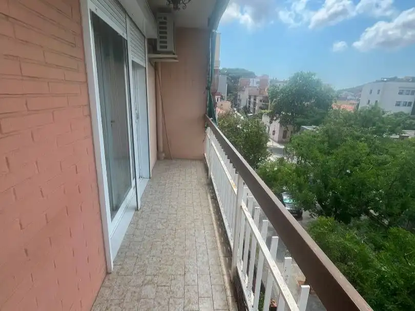 Flat with lift for sale in Carrer Feliu i Codina 45