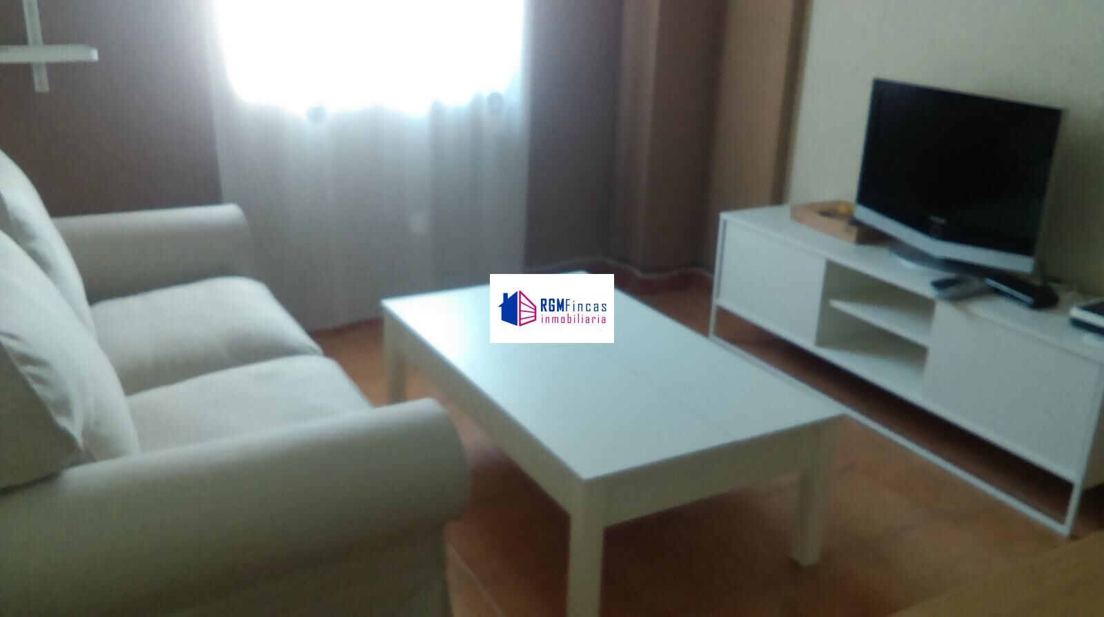 Sala d'estar de Pis de lloguer en  Sevilla Capital