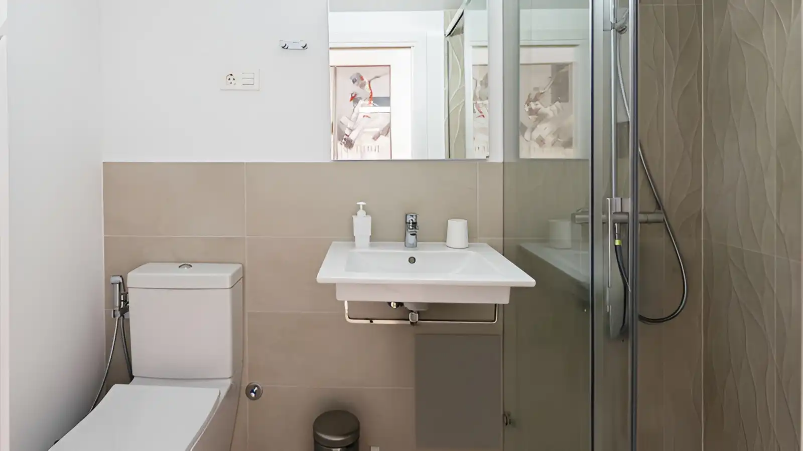 Bathroom of Attic for sale in Benalmádena  with Air Conditioner, Heating and Terrace