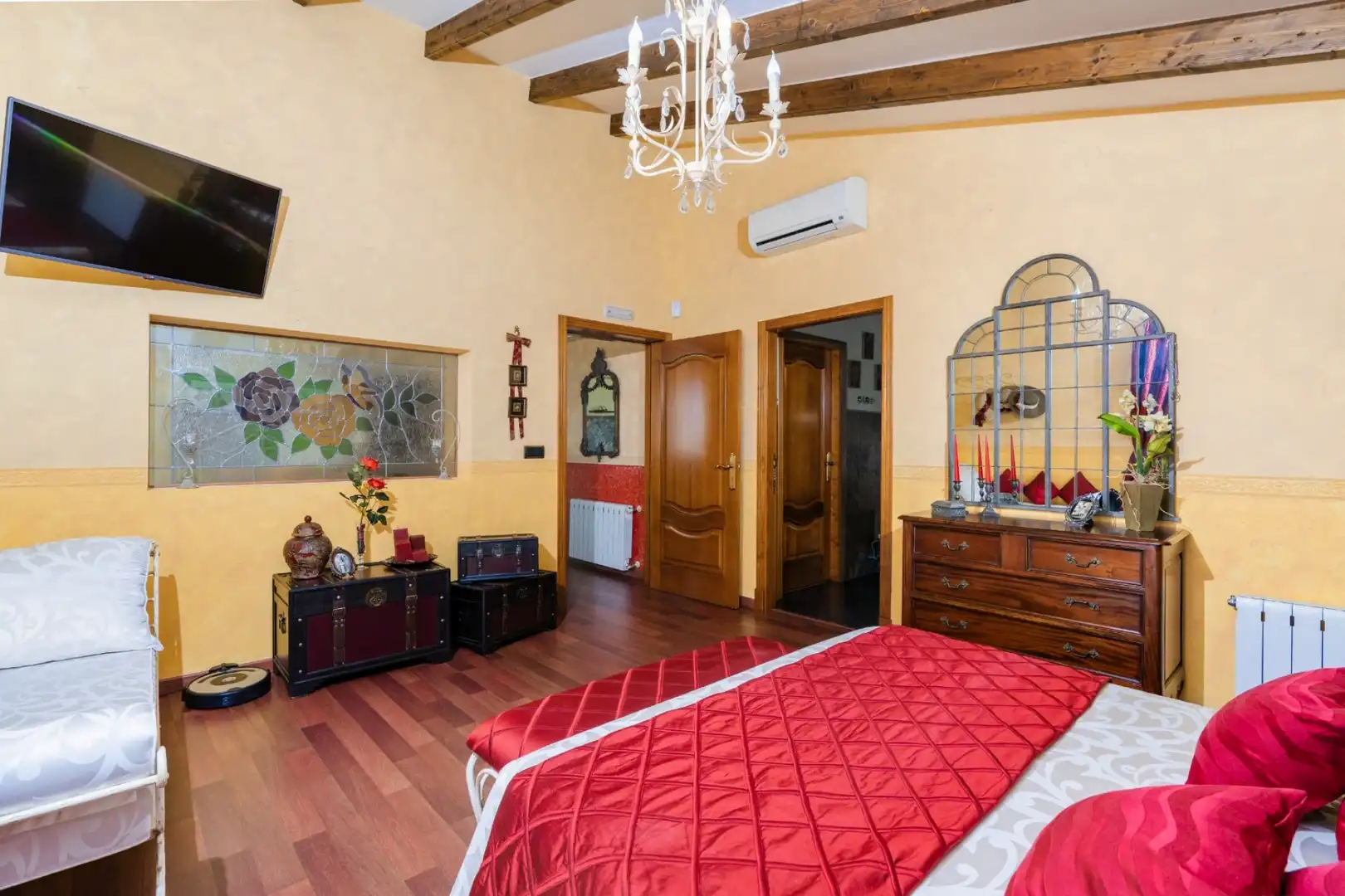 Habitación de Casa o chalet en venta en San Vicente del Raspeig / Sant Vicent del Raspeig con Aire acondicionado, Calefacción y Jardín privado