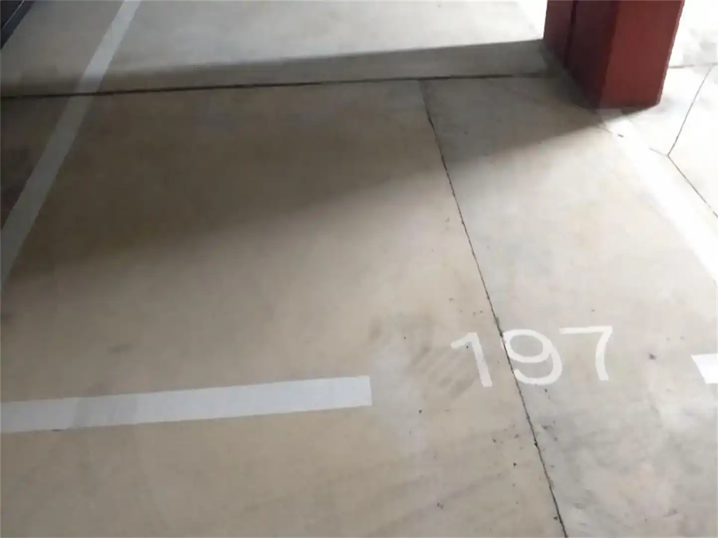 Parking de Garaje de alquiler en Cornellà de Llobregat