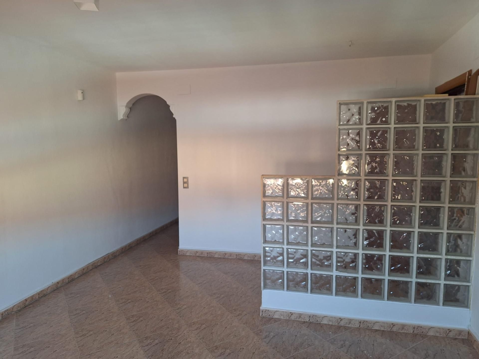 Flat for sale in Sabadell  with Air Conditioner and Alarm