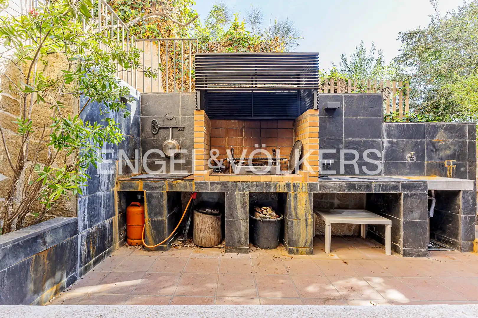 Terrace of Houses for sale in Sant Cugat del Vallès  with Heating, Private garden and Storage room