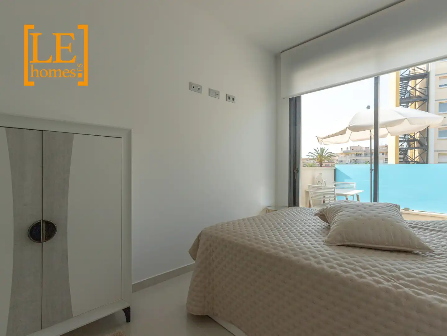 Habitación de Ático en venta en Torrevieja con Aire acondicionado, Terraza y Horno