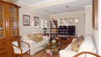 Living room of Flat for sale in  Albacete Capital  with Air Conditioner, Heating and Storage room