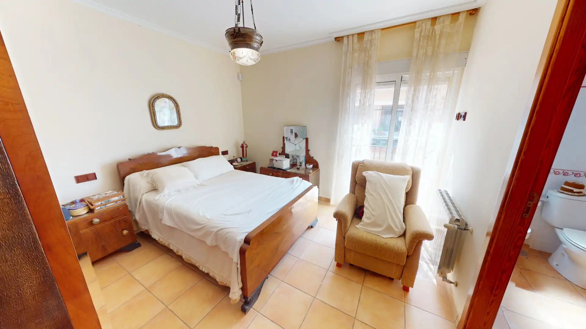 Habitación de Casa o chalet en venta en El Campello con Aire acondicionado, Calefacción y Jardín privado