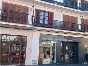 Local comercial en venda a Calle Ermita