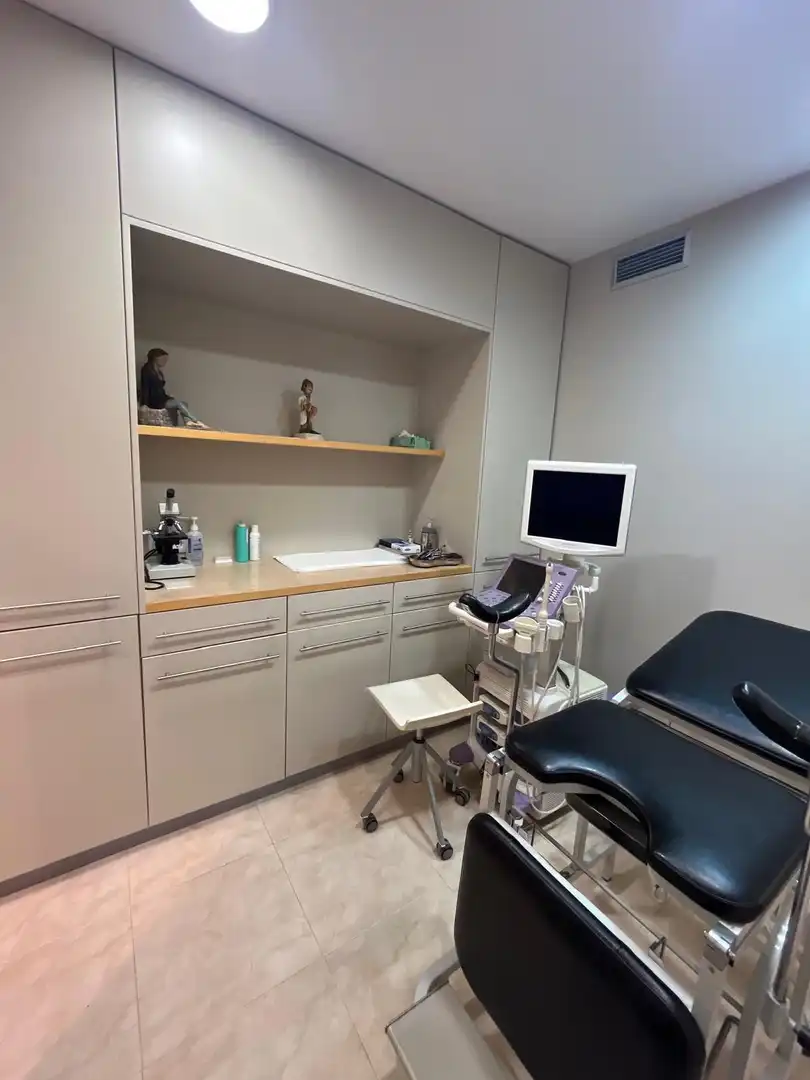 Office for rent in Salt  with Heating and Terrace