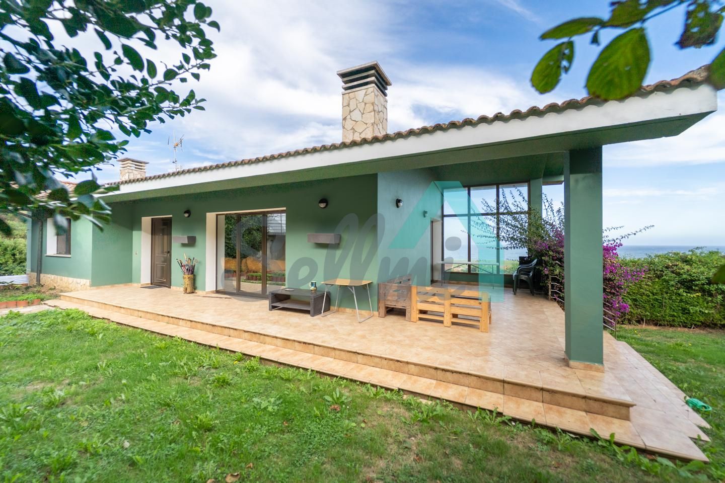 Vista exterior de Casa o xalet de lloguer en Gozón amb Calefacció, Jardí privat i Parquet