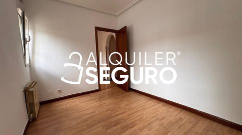 Foto 3 de Piso de alquiler en General Marva , Moscardó, Madrid Capital