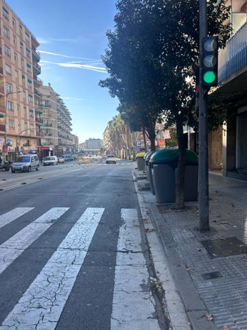 Local comercial en Alquiler en Avinguda de Josep Tarradellas en Can Boada