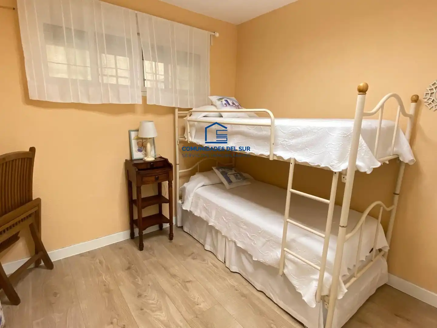 Dormitori de Apartament de lloguer en Cádiz amb Terrassa i Moblat