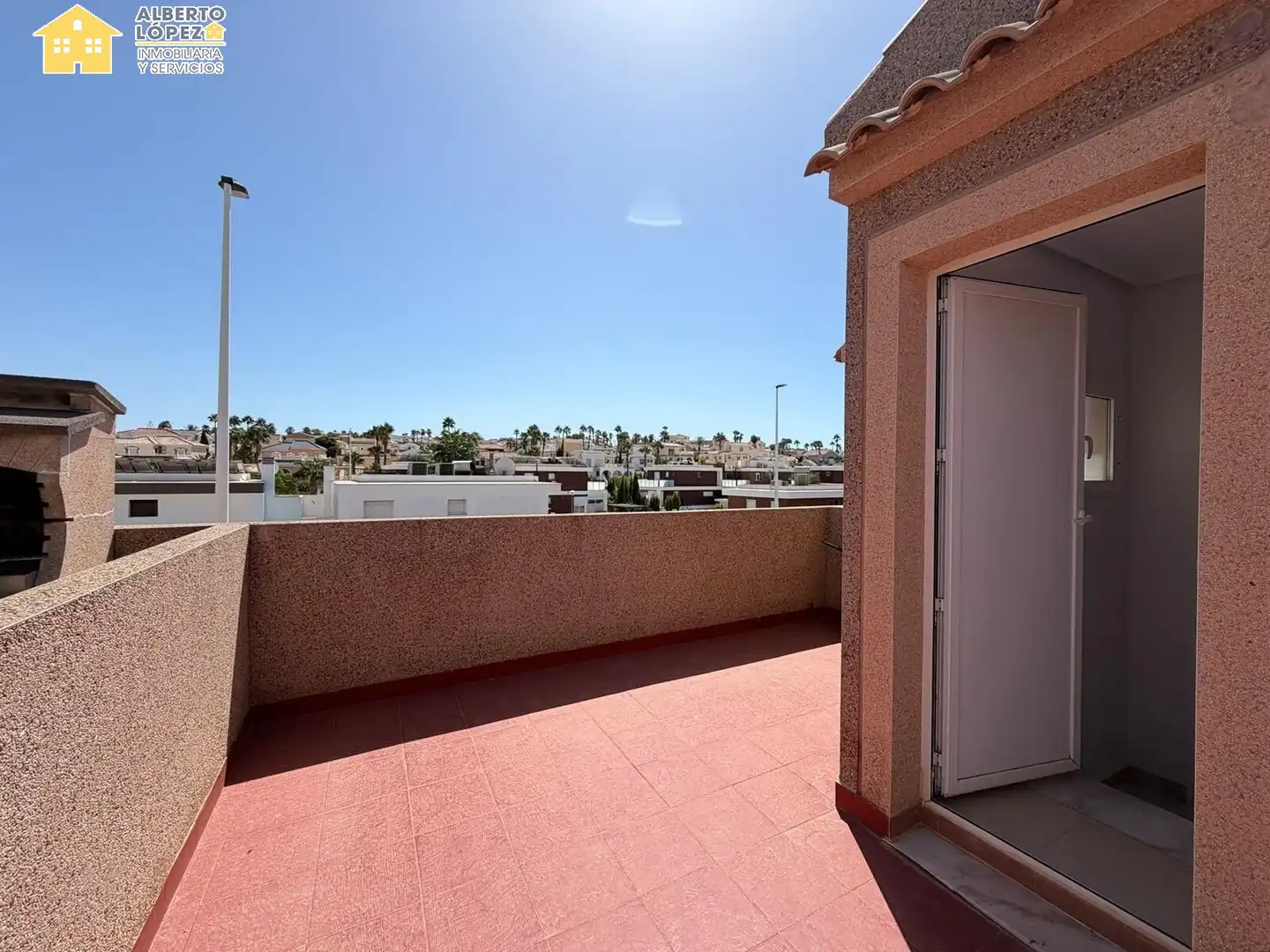 Terraza de Casa o chalet de alquiler en Santa Pola con Terraza, Amueblado y Alarma