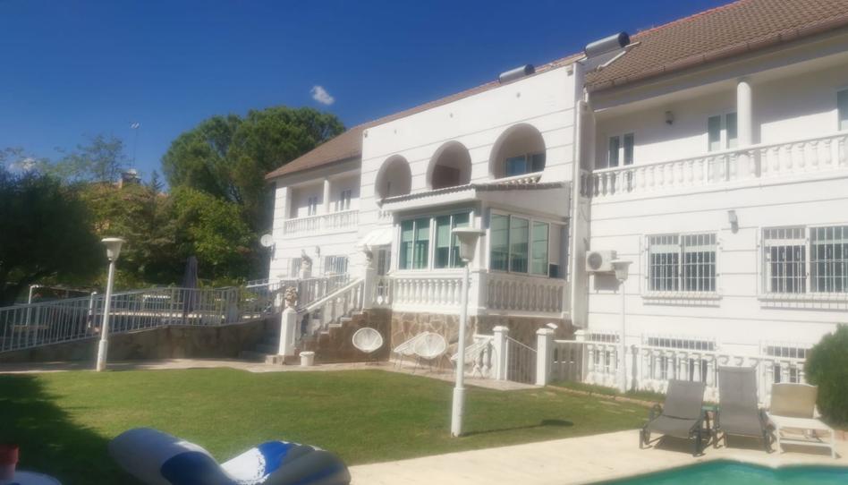 Photo 1 of Flat to rent in Gramineas, Dehesa Vieja - Puente Cultural, Madrid