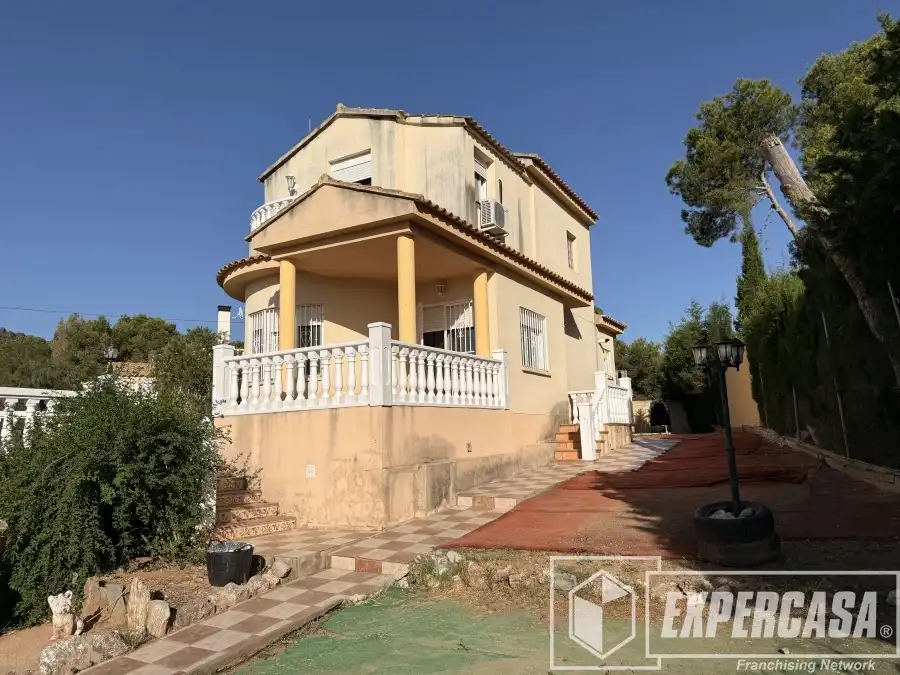 Vista exterior de Casa o chalet en venta en Vilamarxant con Aire acondicionado, Calefacción y Terraza