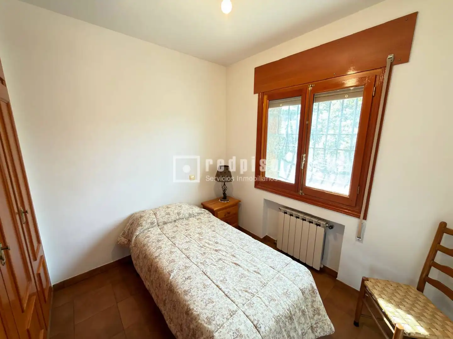Dormitori de Casa o xalet en venda en Valdemorillo amb Calefacció, Jardí privat i Terrassa