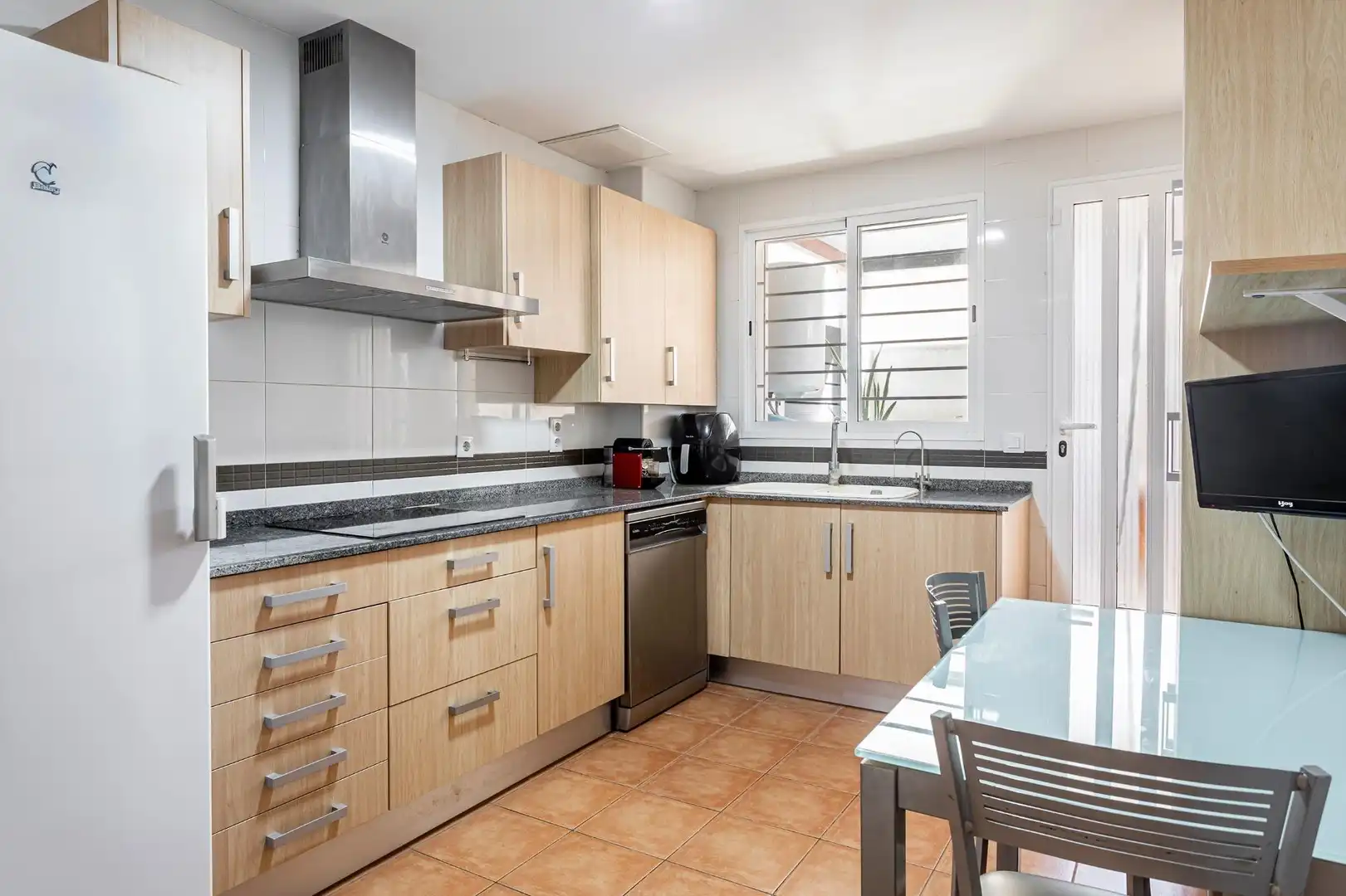 Cocina de Casa adosada en venta en Montserrat con Aire acondicionado, Jardín privado y Terraza